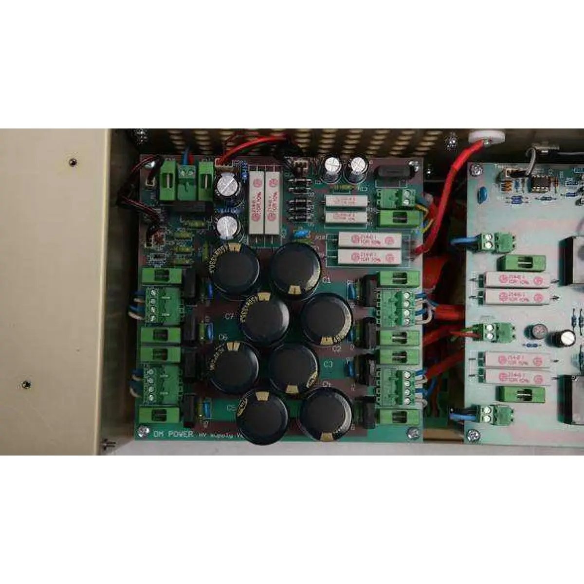 Om Power OM4000A - immagine 5