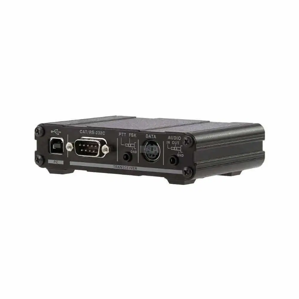 Yaesu SCU-17 Interfaccia CAT con Scheda Audio Integrata USB - immagine 2