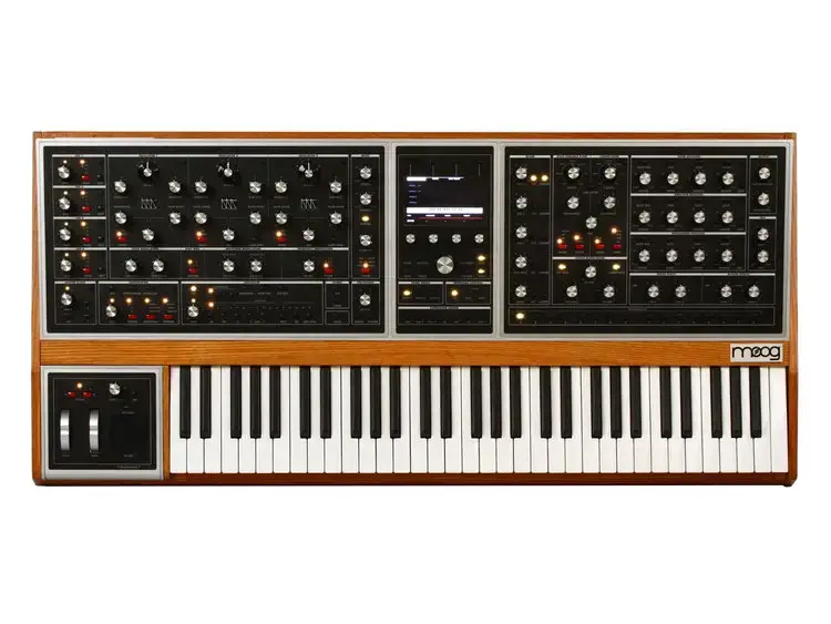 Moog One 16
