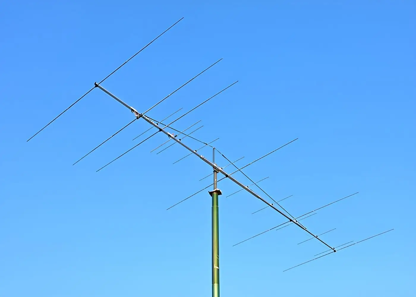 Antennas Amplifiers 6m + 2m 16 Elementi
