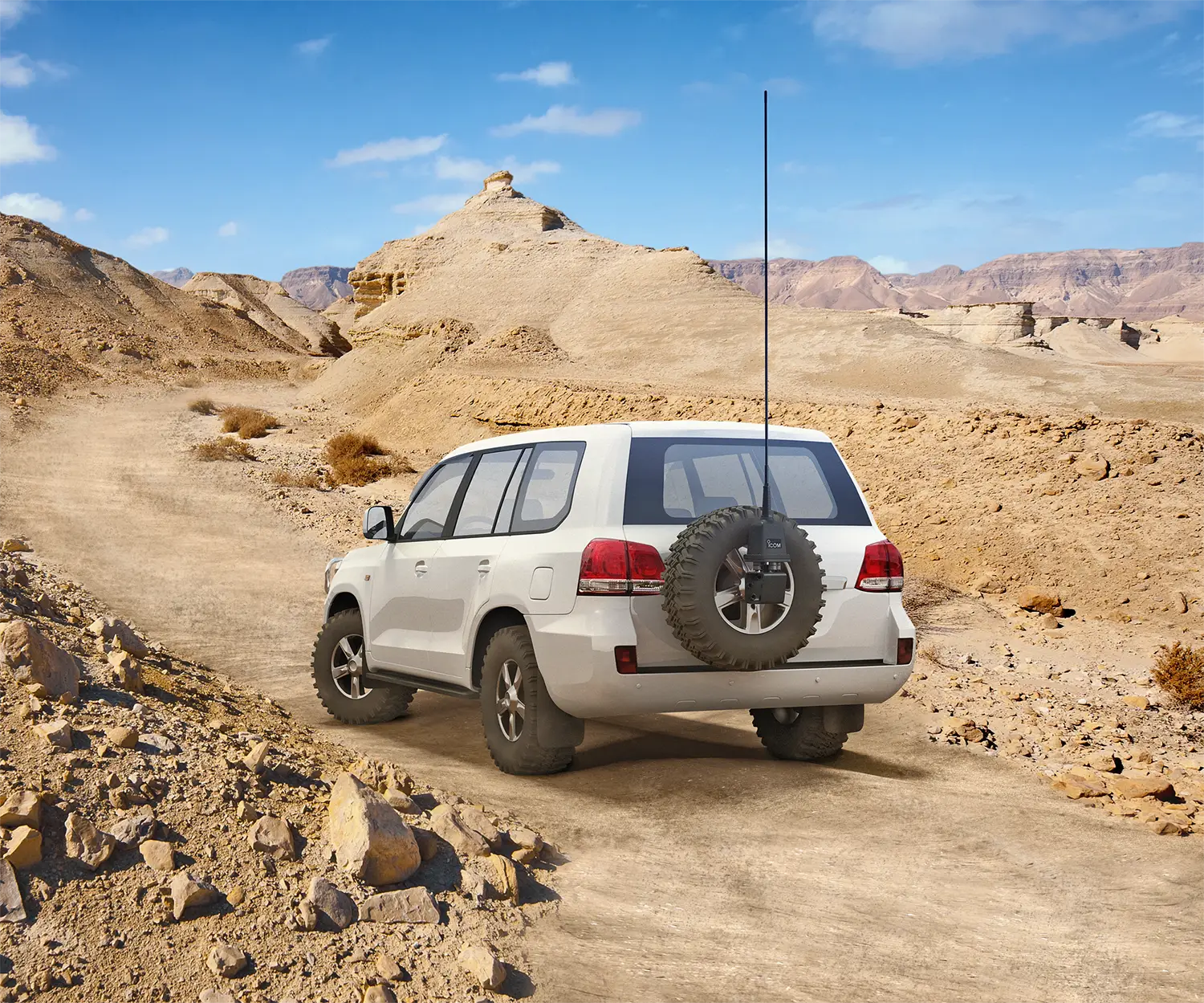 Icom AH-740 Antenna Dinamica