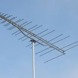 Antenna Log-Periodica 130-1300 MHz | Scanner & SDR